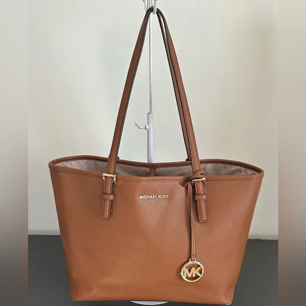 Michael Kors Leather Tote Bag Brown Gold Hardware Large Shoulder Purse Work Lapt